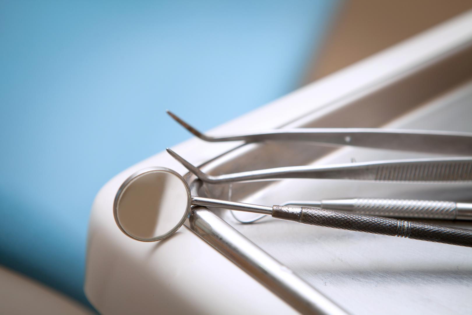 Dental crown Monkland